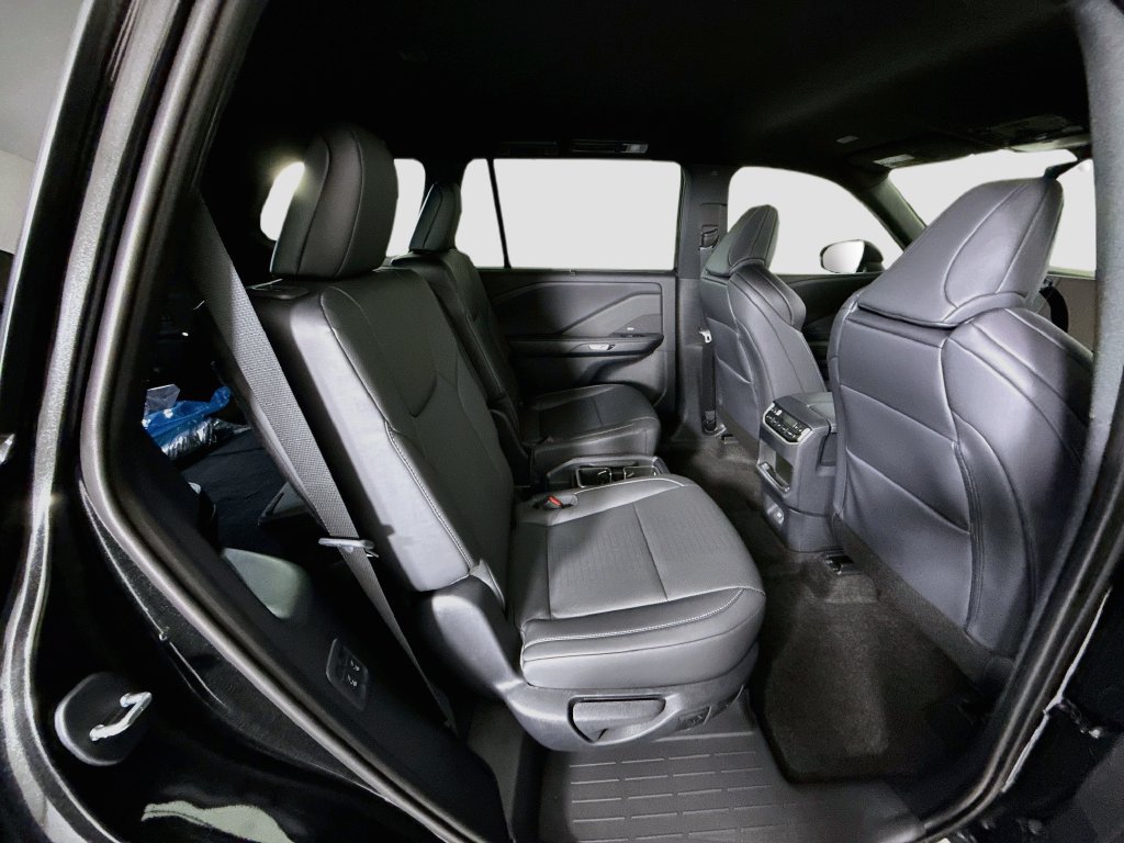 New 2026 Lexus TX 500h AWD image 23