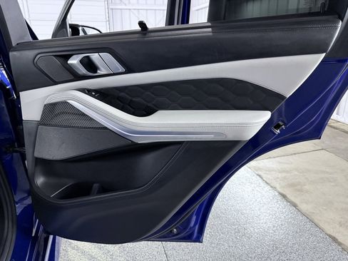 Used 2022 BMW X5 M w/ Competition Package 2 image 26