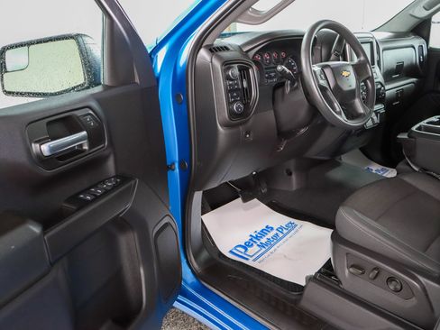 Used 2024 Chevrolet Silverado 1500 Custom AWD/4WD image 3