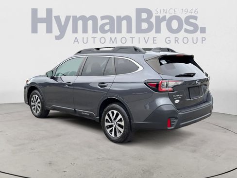 Used 2021 Subaru Outback Premium image 6