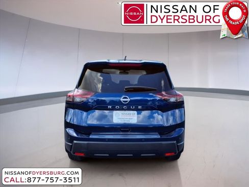 New 2026 Nissan Rogue SV image 4