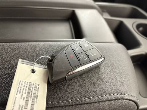 Used 2025 Chevrolet Silverado 2500 Custom w/ Custom Value Package image 50