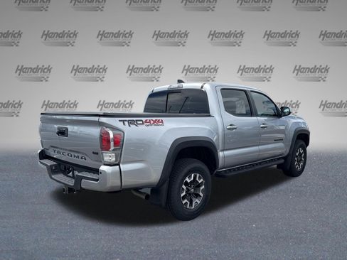 Used 2021 Toyota Tacoma TRD Off-Road w/ TRD Premium Off Road Package AWD/4WD image 9