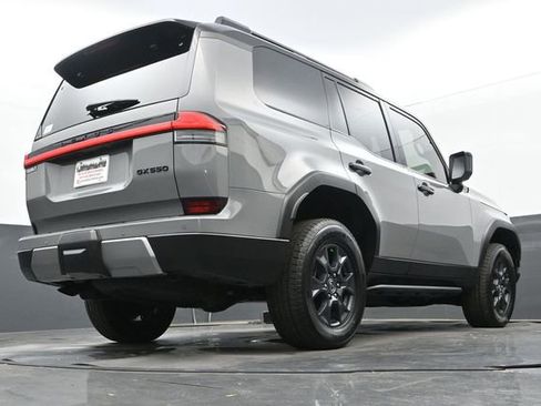 Used 2024 Lexus GX 550 AWD/4WD image 28