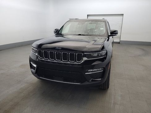 Used 2022 Jeep Grand Cherokee Limited 4xe w/ Luxury Tech Group II AWD/4WD image 15