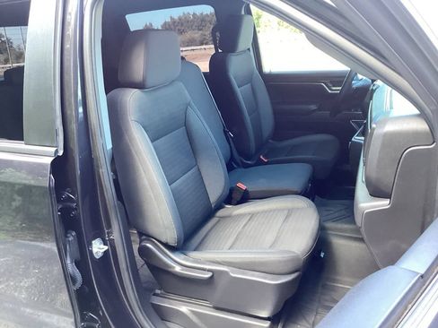 Used 2023 Chevrolet Silverado 1500 LT RWD image 39