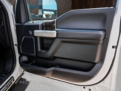 Used 2020 Ford F250 Lariat AWD/4WD image 18