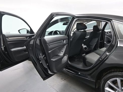 Used 2022 Honda Accord LX image 15