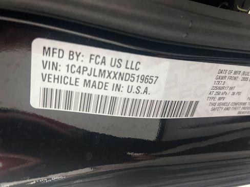 Used 2022 Jeep Cherokee Latitude Lux FWD image 33