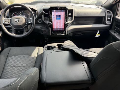 New 2026 RAM 2500 Tradesman AWD/4WD image 10