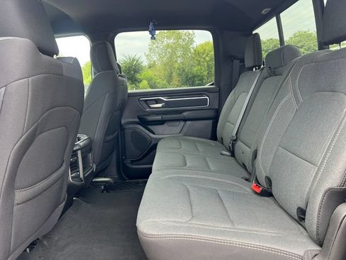 Used 2022 RAM 1500 Big Horn AWD/4WD image 5