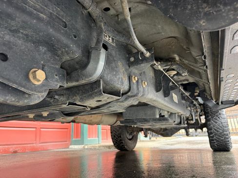 Used 2020 Ford F250 Lariat image 13