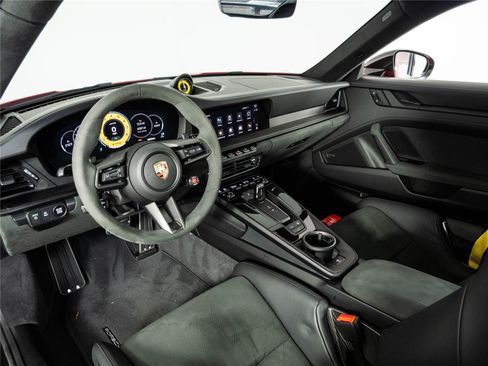 Certified 2025 Porsche 911 Carrera 4 GTS AWD/4WD image 4