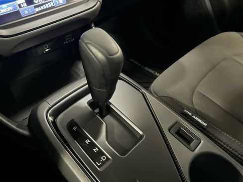Used 2024 Subaru Crosstrek 2.0i AWD/4WD image 18