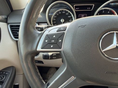 Used 2015 Mercedes-Benz ML 350 4MATIC image 33