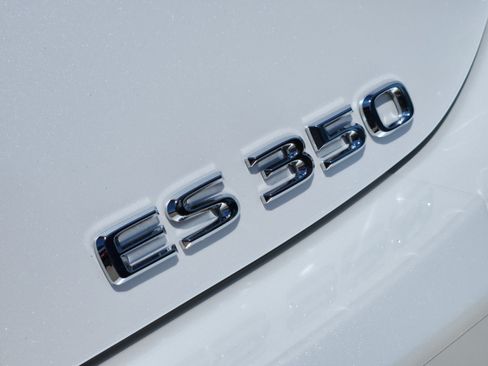 Used 2024 Lexus ES 350 w/ Technology Package FWD image 38