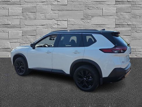 Used 2023 Nissan Rogue SV w/ SV Premium Package AWD/4WD image 7