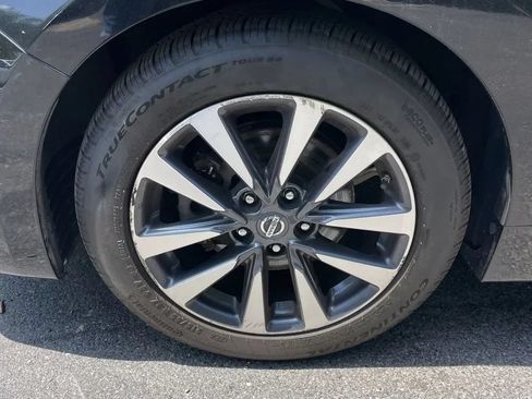 Used 2016 Nissan Altima 2.5 SL w/ 2.5 Technology w/LED Package FWD image 17