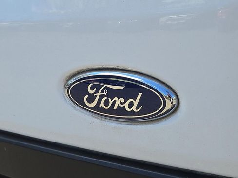 Used 2019 Ford Transit 250 130 Low Roof RWD image 28