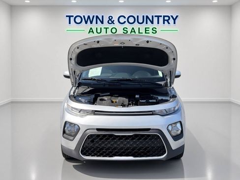 Used 2020 Kia Soul LX FWD image 10