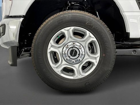 New 2026 Ford F350 XLT image 13