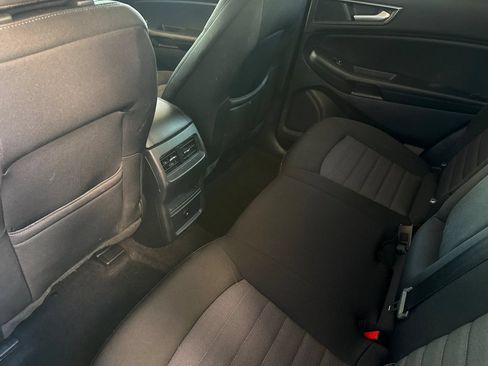 Used 2023 Ford Edge SE w/ Black Appearance Package AWD/4WD image 16
