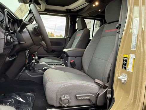 New 2025 Jeep Wrangler Unlimited Rubicon w/ Steel Bumper Group image 2