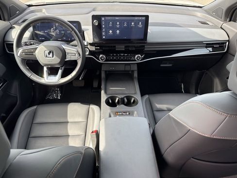 Used 2024 Honda Prologue Touring image 15