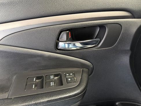 Used 2018 Honda Pilot EX-L image 12