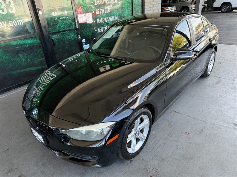 Used 2015 BMW 320i Sedan RWD image 2