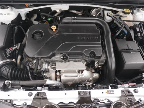 Used 2021 Chevrolet Malibu RS FWD image 30