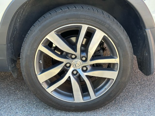 Used 2017 Honda Pilot Touring image 13