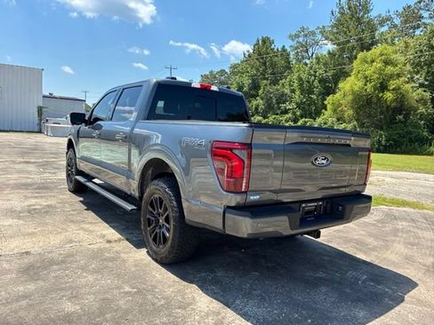 Used 2025 Ford F150 Platinum w/ FX4 Off-Road Package AWD/4WD image 5