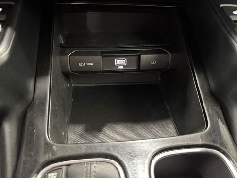 Used 2020 Kia Telluride S AWD/4WD image 16