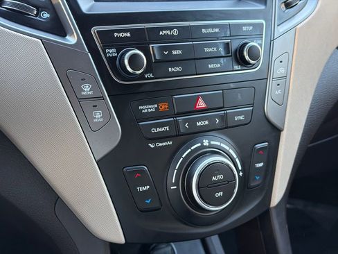 Used 2017 Hyundai Santa Fe Sport FWD image 25