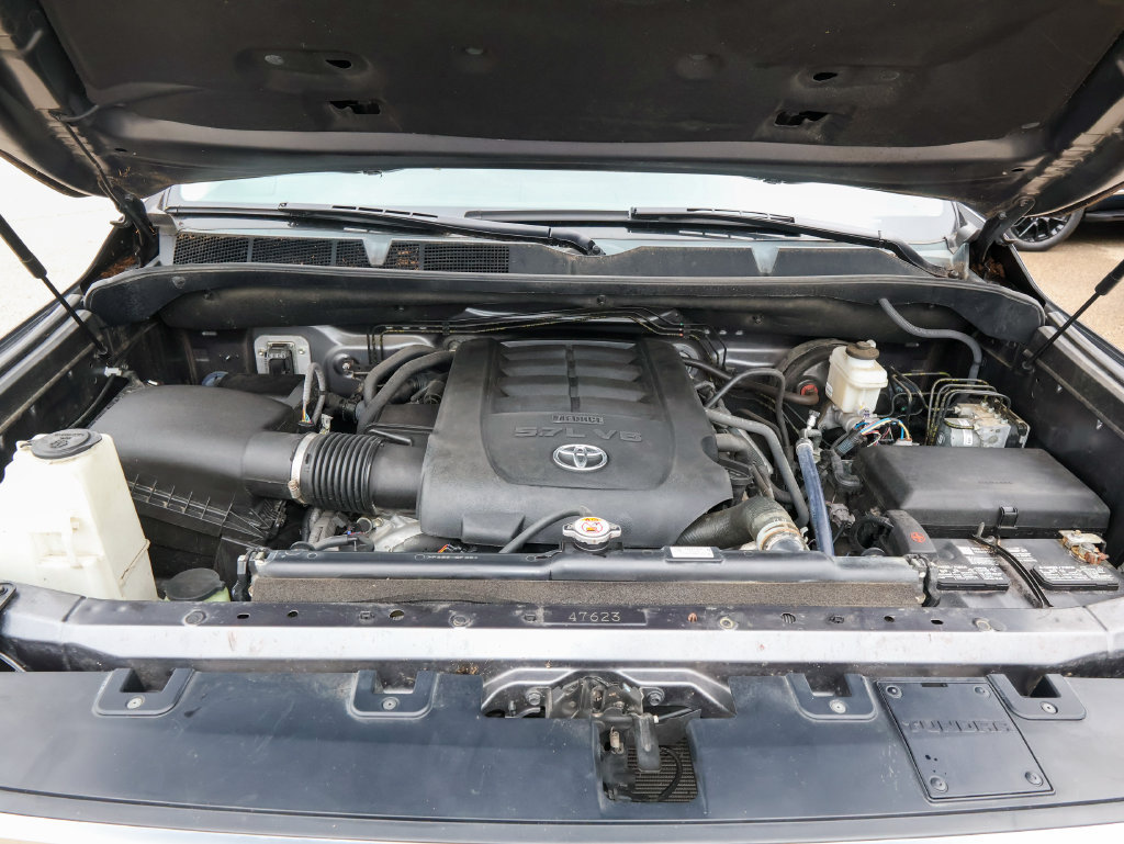 Used 2020 Toyota Tundra Limited w/ Limited Premium Package AWD/4WD image 37