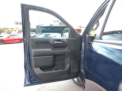 Used 2021 Chevrolet Silverado 1500 Custom image 9