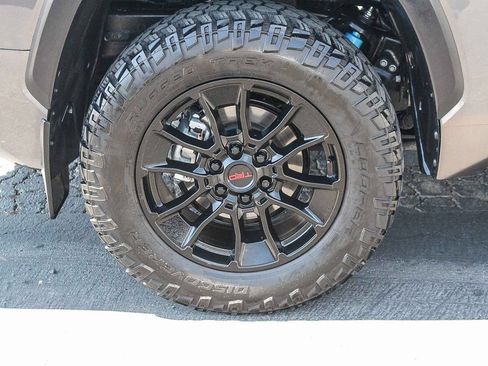 Used 2024 Toyota Tundra Limited w/ TRD Off-Road Package AWD/4WD image 13