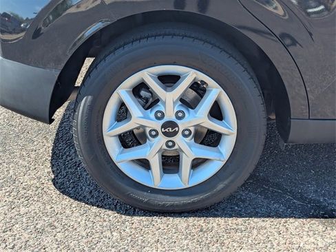 Used 2022 Kia Soul LX w/ Technology Package image 9