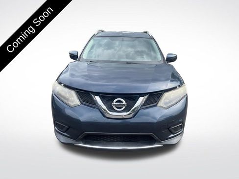 Used 2016 Nissan Rogue SV FWD image 2