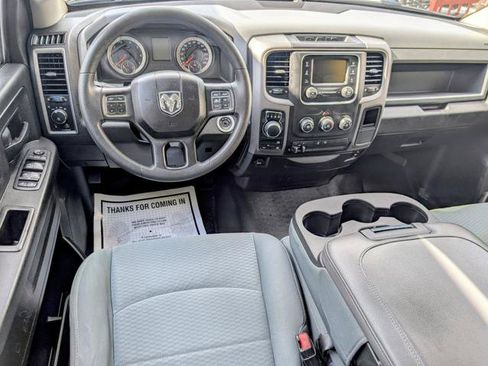 Used 2019 RAM 1500 Express AWD/4WD image 12