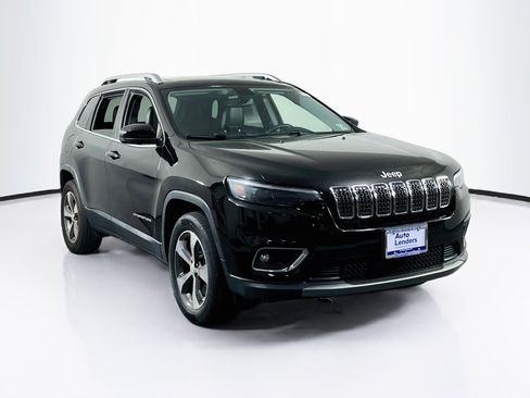 Used 2019 Jeep Cherokee Limited AWD/4WD image 3