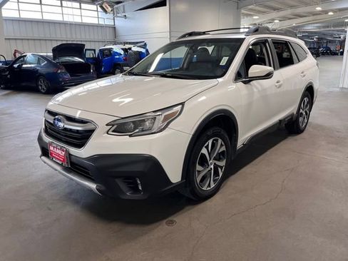 Used 2020 Subaru Outback Limited w/ Popular Package #2 image 7
