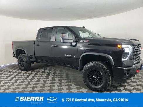New 2026 Chevrolet Silverado 2500 ZR2 AWD/4WD image 1