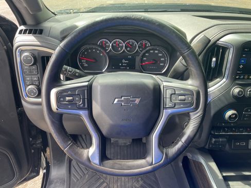 Used 2020 Chevrolet Silverado 1500 RST AWD/4WD image 19