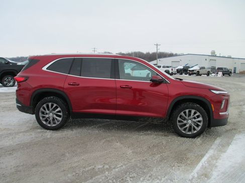New 2026 Buick Enclave Preferred image 3