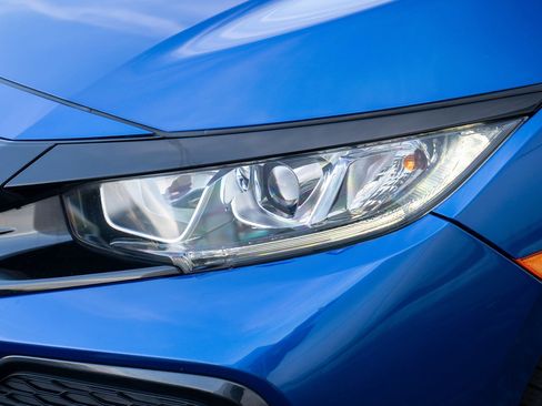 Used 2019 Honda Civic EX image 27