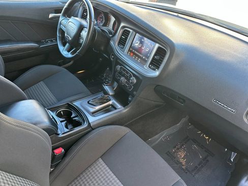 Used 2023 Dodge Charger R/T w/ Blacktop Package image 17