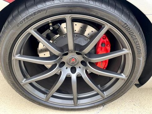 Used 2012 McLaren MP4-12C Base image 63