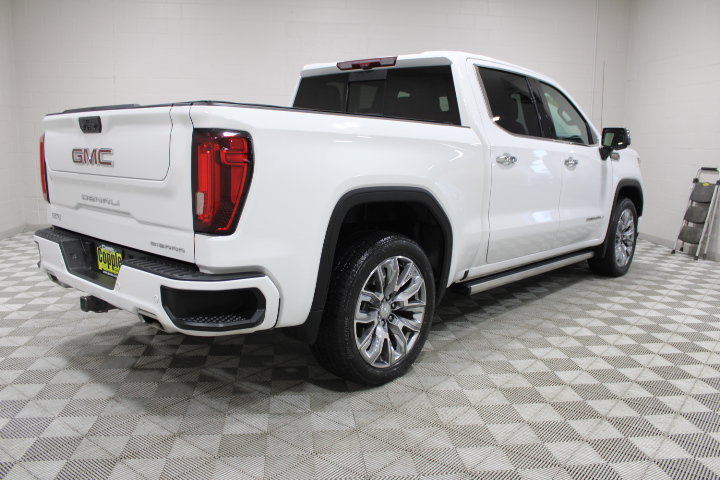 Used 2024 GMC Sierra 1500 Denali w/ Denali Reserve Package AWD/4WD image 12
